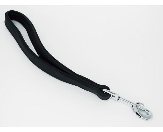 Lesă de lux scurtă pentru caini , confectionata din piele nappa