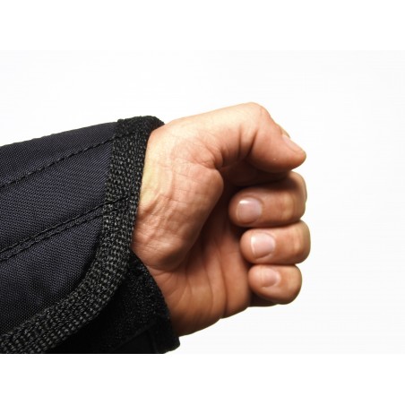 Protectie profesionala antebrat pentru dresaj canin