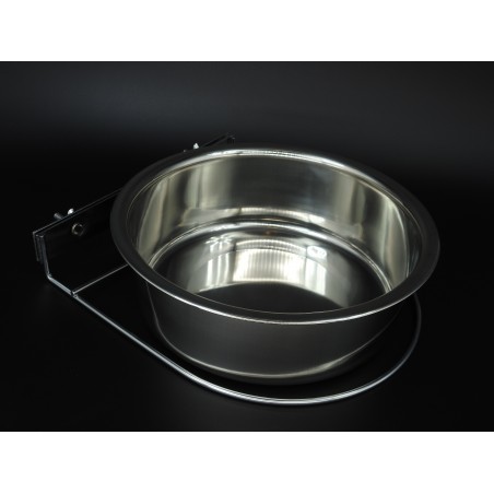 Castron pentru caini prevazut cu suport de prindere