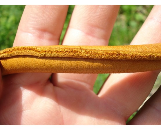 Zgarda de lux strangulanta pentru caini , din piele rotunda royal nappa