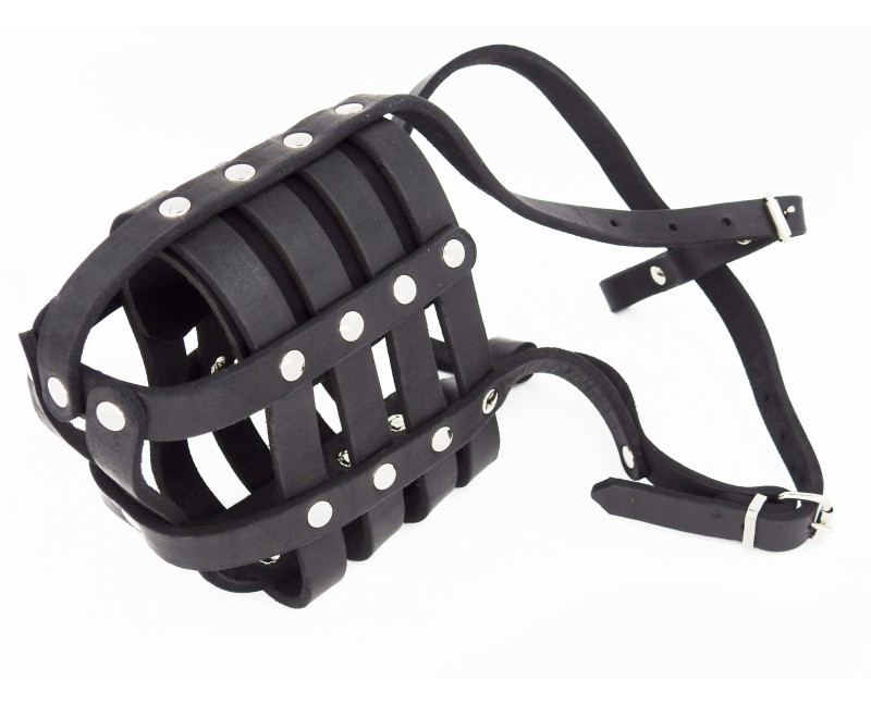 Botnita confectionata din piele naturala nr.1