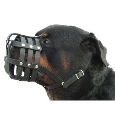 Botnita din piele naturala nr.4