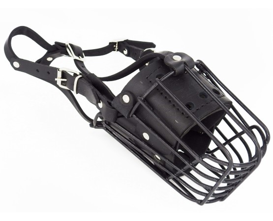 Botnita militara Ciobanesc German